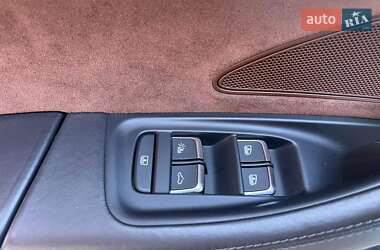 Седан Audi A8 2012 в 