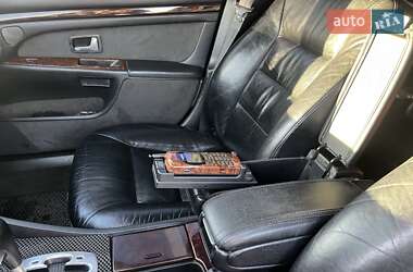 Седан Audi A8 2000 в 