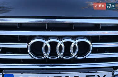 Седан Audi A8 2010 в 