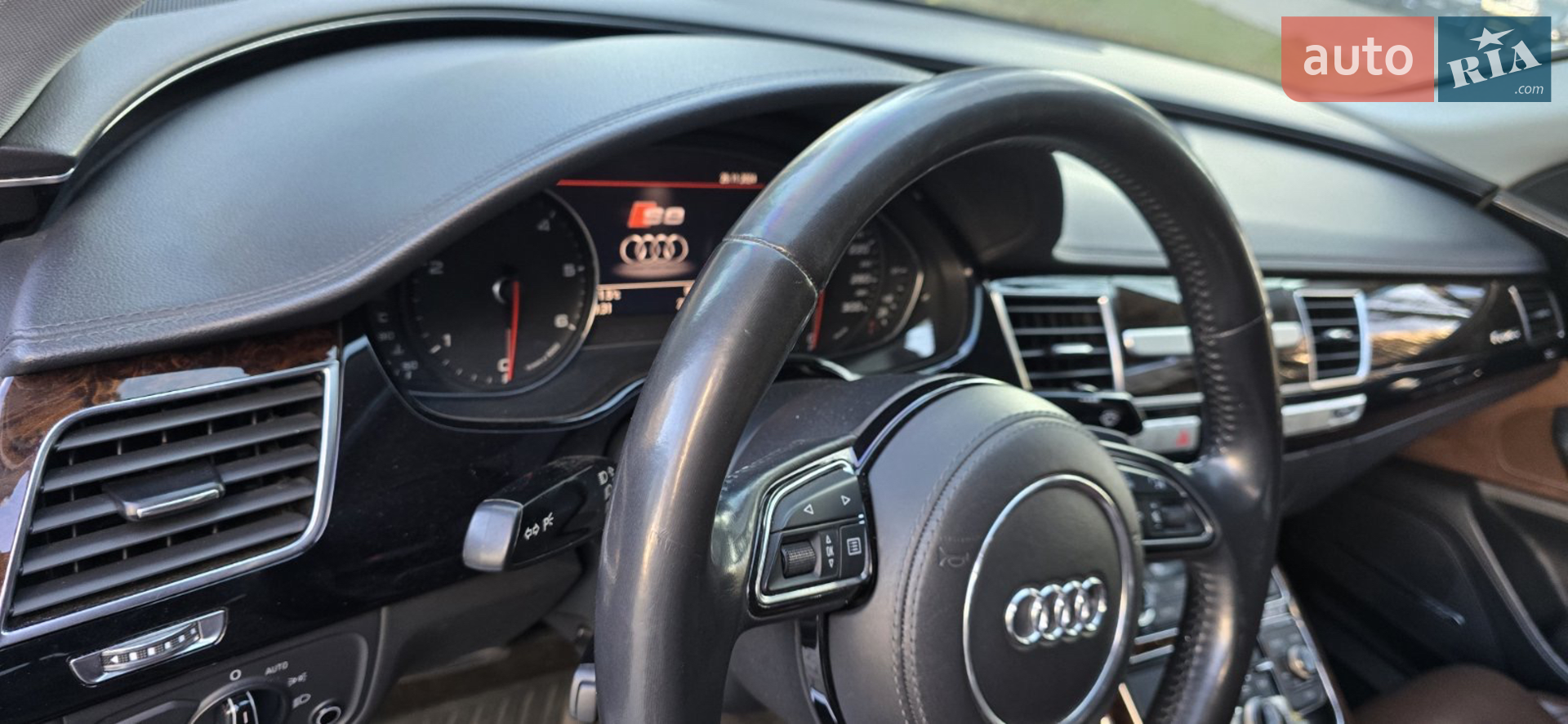 2010 Audi A8 - мініатюра 29