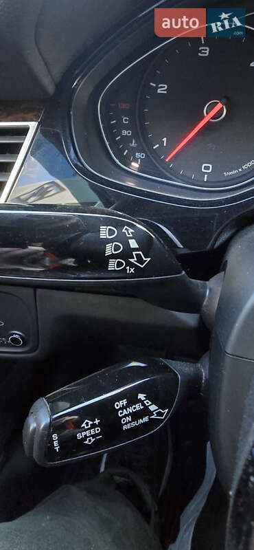 Седан Audi A8 2010 в Черновцах
