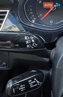 Седан Audi A8 2010 в 
