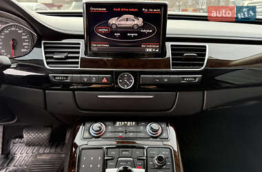 Седан Audi A8 2012 в 
