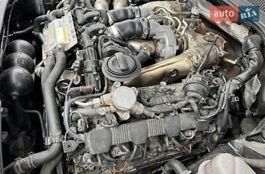 Седан Audi A8 2015 в 