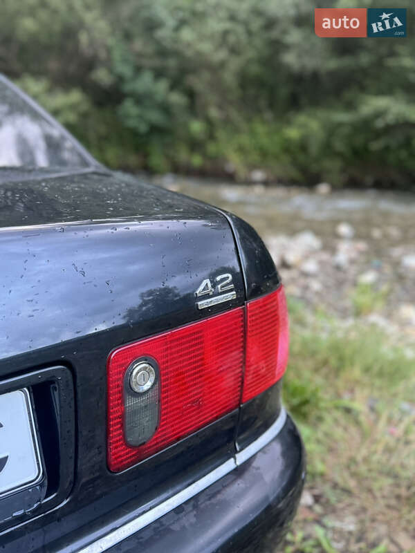 Седан Audi A8 2000 в Сумах