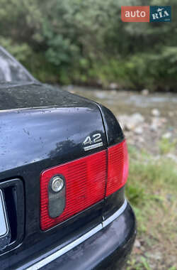 Седан Audi A8 2000 в 