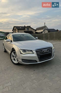 Седан Audi A8 2012 в 