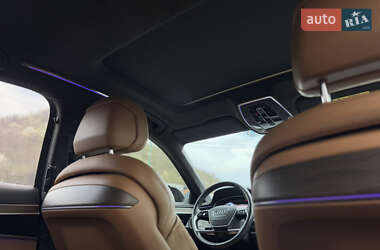 Седан Audi A8 2018 в 