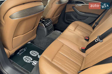 Седан Audi A8 2018 в 
