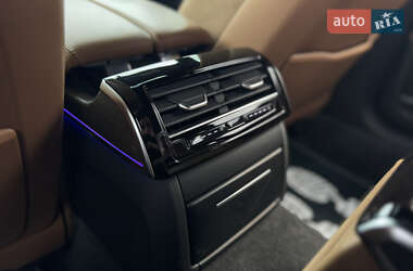 Седан Audi A8 2018 в 