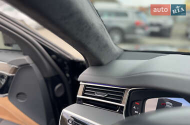 Седан Audi A8 2018 в 