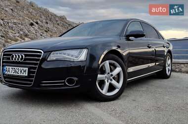 Седан Audi A8 2010 в 