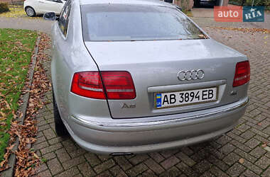 Седан Audi A8 2003 в 