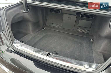 Седан Audi A8 2012 в 