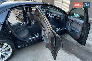 Седан Audi A8 2021 в 
