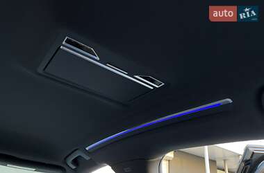 Седан Audi A8 2021 в Киеве