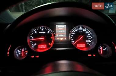 Седан Audi A8 2006 в 