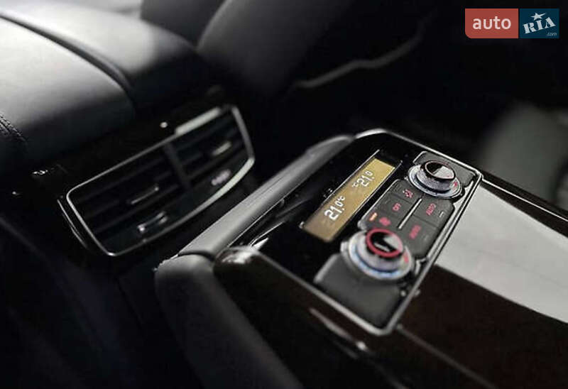 Седан Audi A8 2014 в Одессе
