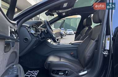 Седан Audi A8 2019 в 