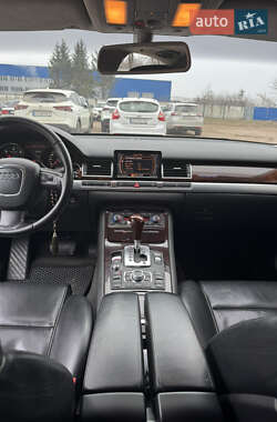 Седан Audi A8 2008 в 