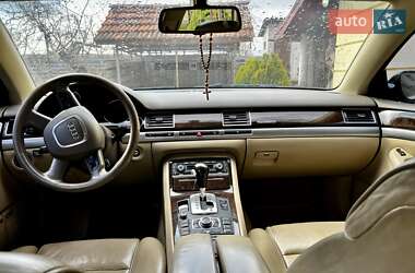 Седан Audi A8 2006 в 