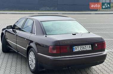 Седан Audi A8 1999 в 