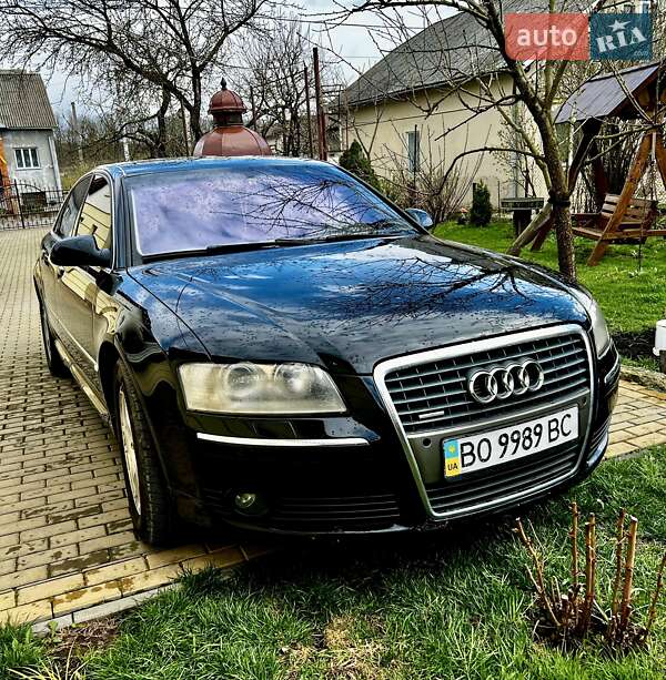 Седан Audi A8 2006 в Копычинце