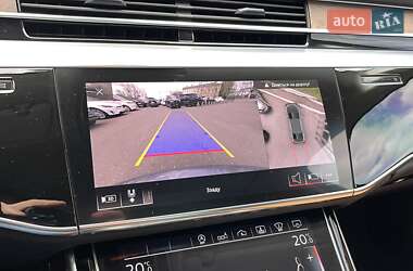 Седан Audi A8 2018 в 