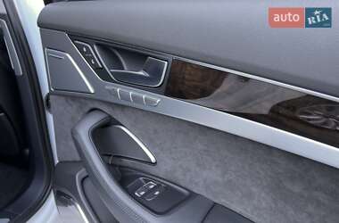 Седан Audi A8 2011 в 