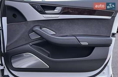 Седан Audi A8 2011 в 