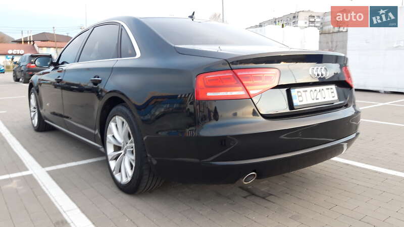 Седан Audi A8 2011 в Киеве