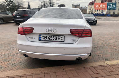 Седан Audi A8 2012 в 