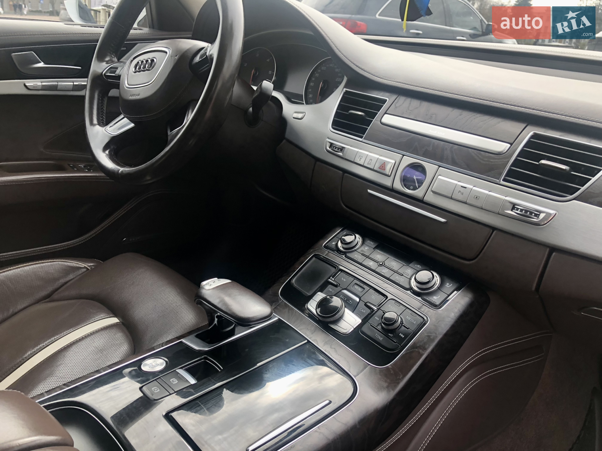 2012 Audi A8 - мініатюра 31