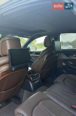 Седан Audi A8 2012 в 