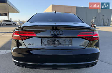 Седан Audi A8 2015 в 
