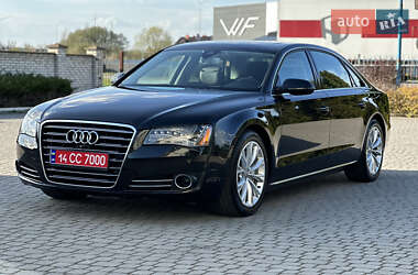 Седан Audi A8 2014 в 