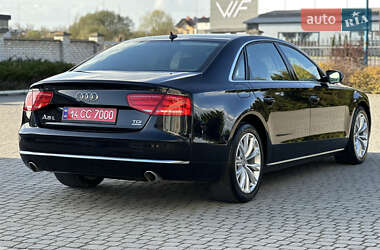 Седан Audi A8 2014 в 