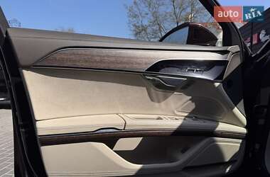 Седан Audi A8 2019 в 