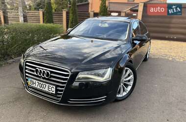 Седан Audi A8 2012 в 