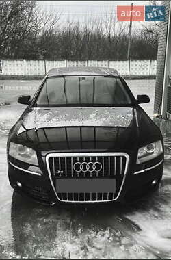 Седан Audi A8 2005 в 