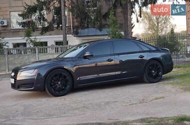 Седан Audi A8 2013 в 