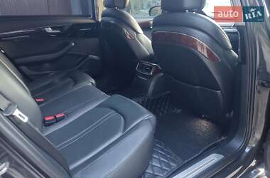 Седан Audi A8 2013 в 