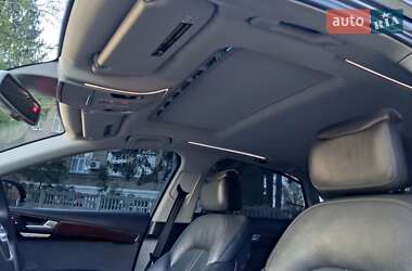 Седан Audi A8 2013 в 