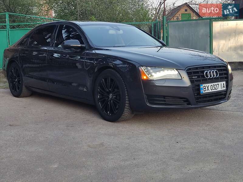 Седан Audi A8 2013 в Житомире