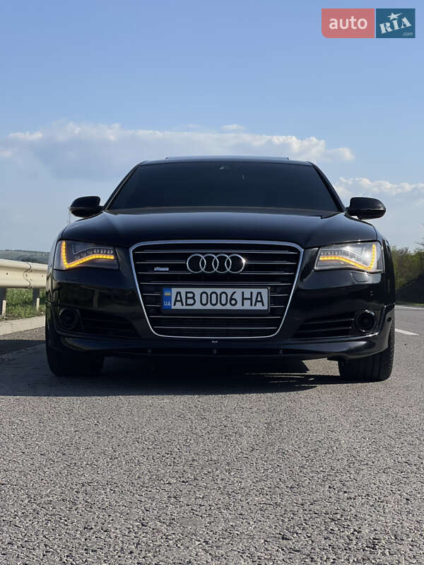 Седан Audi A8 2010 в 