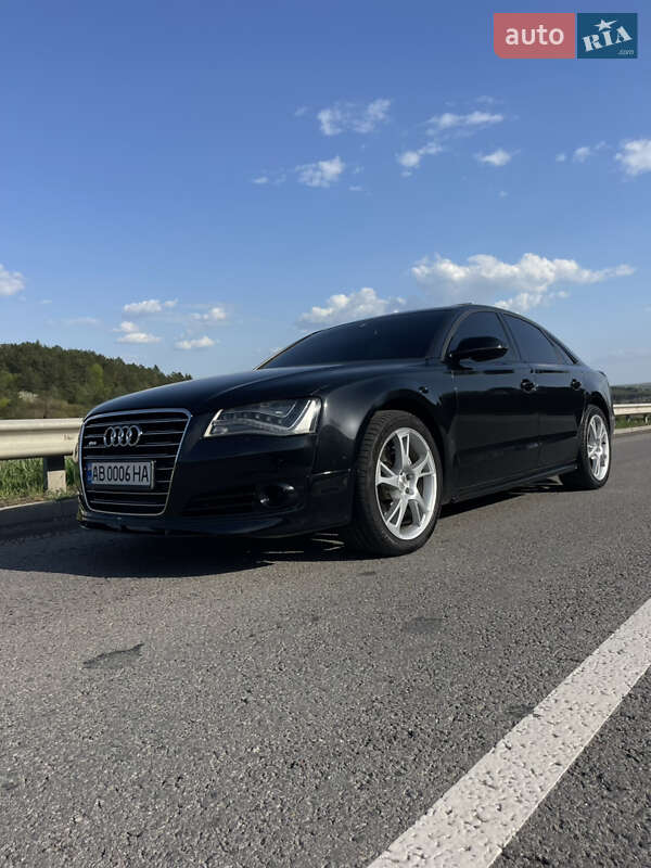 Седан Audi A8 2010 в 