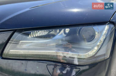 Седан Audi A8 2013 в 