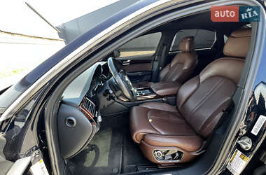 Седан Audi A8 2013 в 