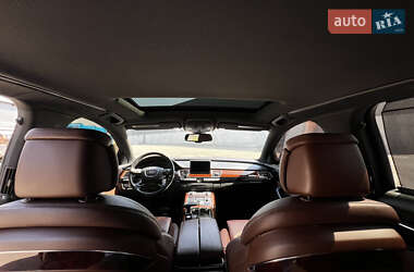 Седан Audi A8 2013 в 