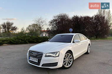 Седан Audi A8 2012 в 